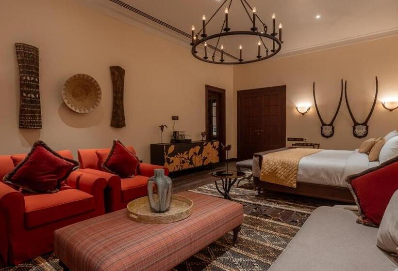 キングサイズベッドのデラックススイート, Vaani Greens Resort, Kaziranga