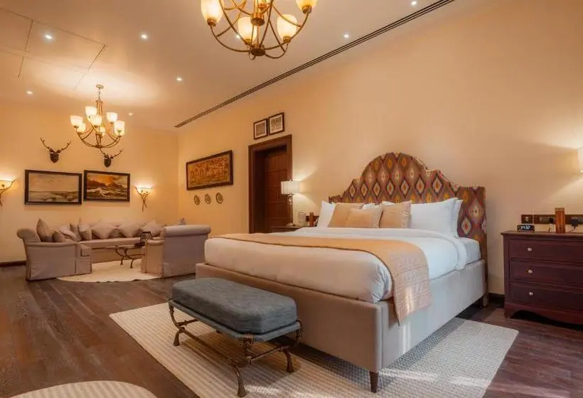 プレジデントスイートルーム, Vaani Greens Resort, Kaziranga