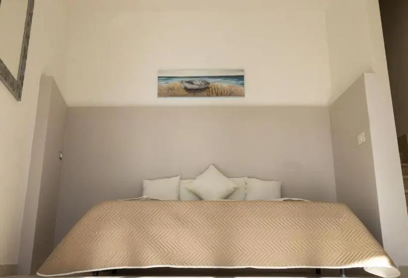 スタンダード４人部屋, Laetitia Guesthouse