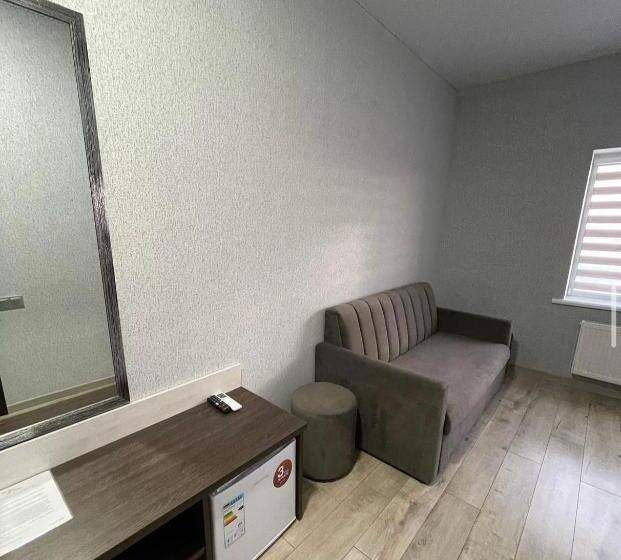 سوییت, ні пуху, ні пера!