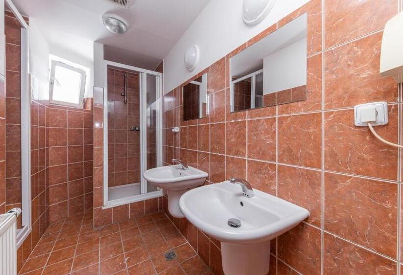 חדר אקונומי, Pivovar Polička