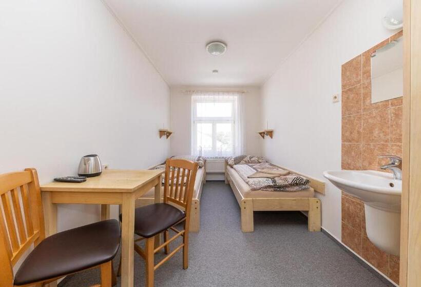 חדר אקונומי, Pivovar Polička