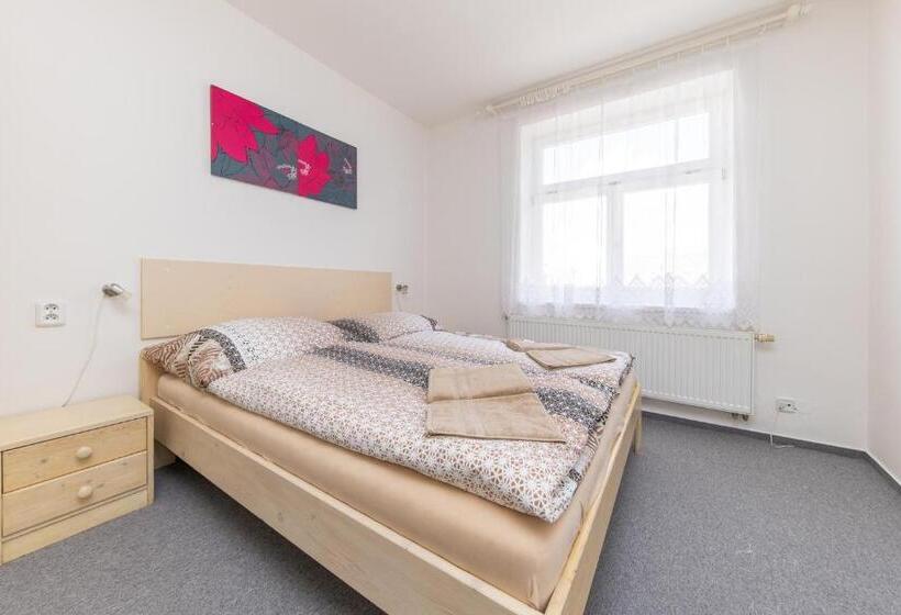 חדר סטנדרט, Pivovar Polička