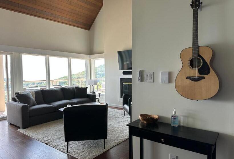 景色の見える一ベッドルームアパートメント, Sauna, Dog Friendly Amazing Views To Ski Slopes