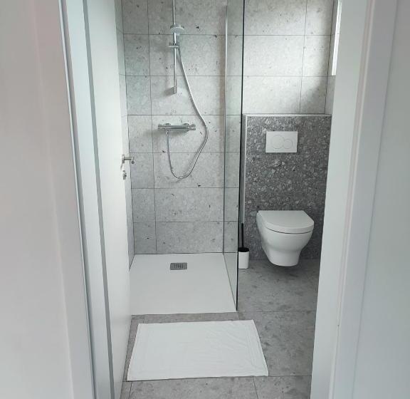 استودیو استاندارد با تراس, Tilka`s House