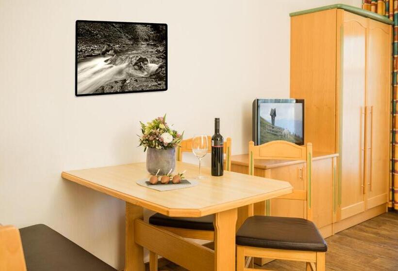 آپارتمان 1 خوابه, Feriengut Hasenau