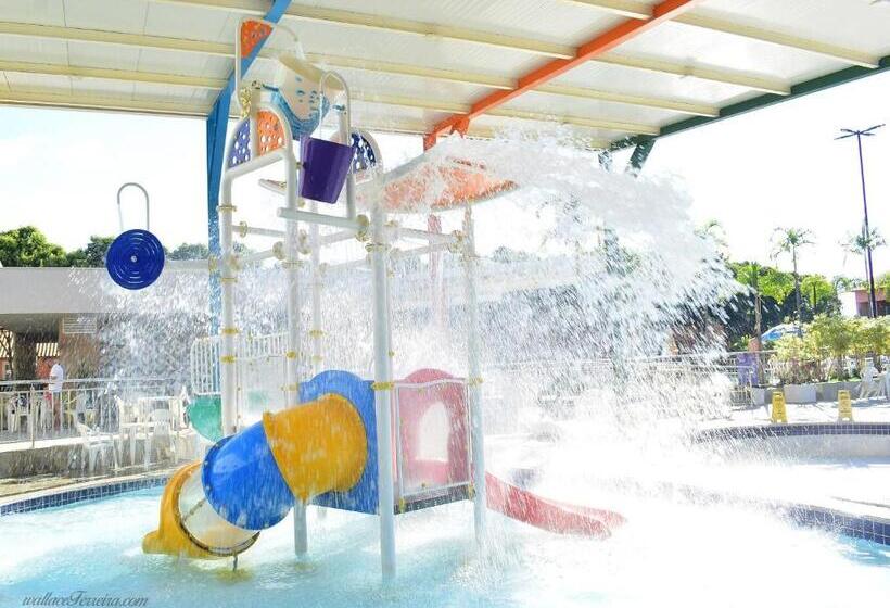 带1个卧室的豪华公寓, Diroma Fiori C/cozinha E Parque Aquático   Wafeh