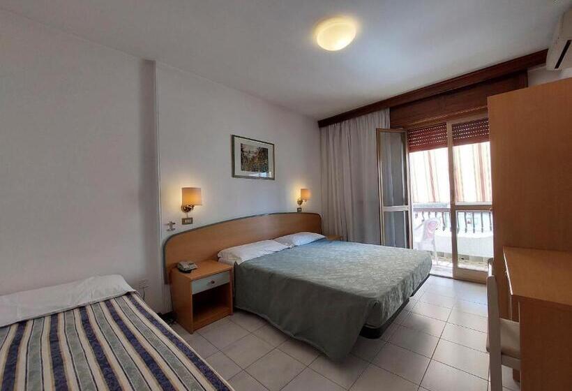 اتاق استاندارد سه نفره, Nettuno