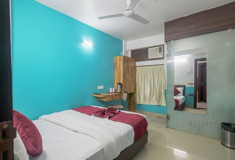 Habitació Superior, Satyug Inn