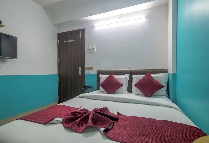 Habitació Superior, Satyug Inn