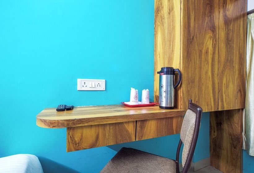 Habitació Superior, Satyug Inn