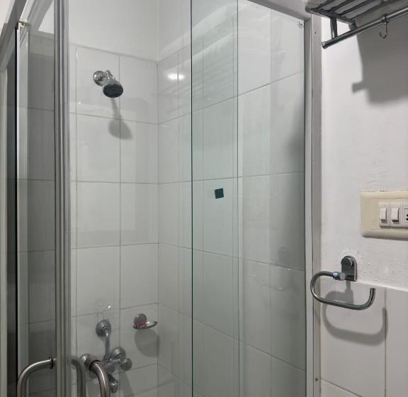 Quarto Triplo Comfort, Jan Mahal