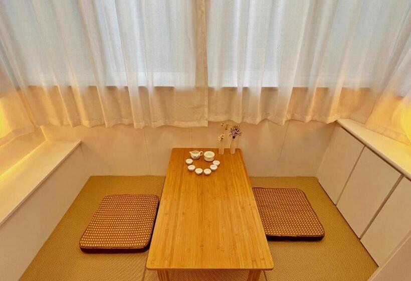 Номер Deluxe с Балконом, Mermaid S Secret Bontique Homestay