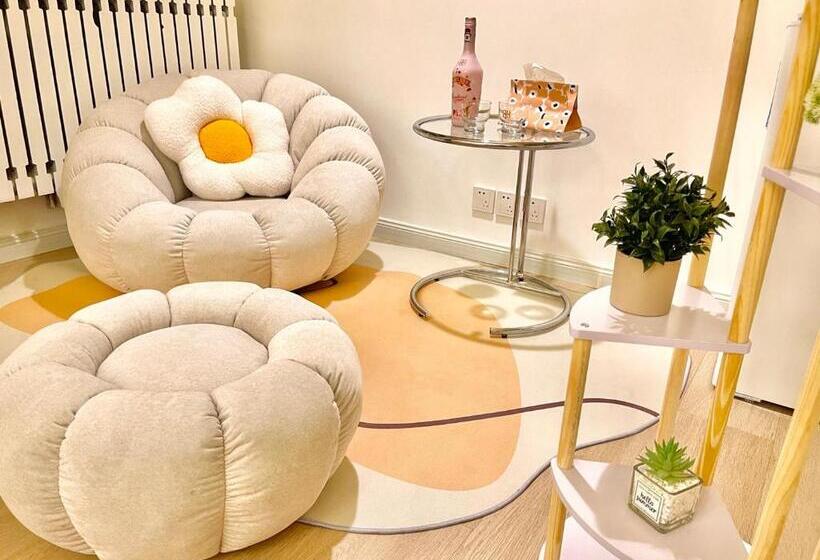 Студио Стандарт с Балконом, Mermaid S Secret Bontique Homestay