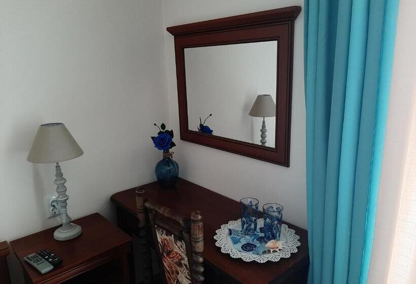 Quarto Estandar, самостоятелни стаи елинор