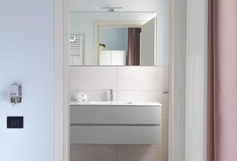 غرفة قياسية مزوَّدة بشُرفة, Bnb La Corte