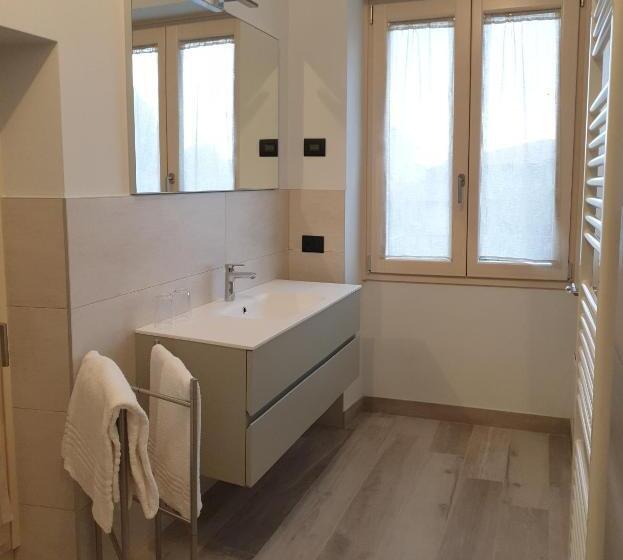 غرفة قياسية مزوَّدة بشُرفة, Bnb La Corte