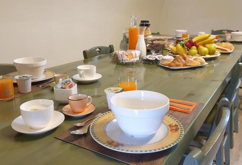 غرفة قياسية مطلة على الجبل, Bnb La Corte