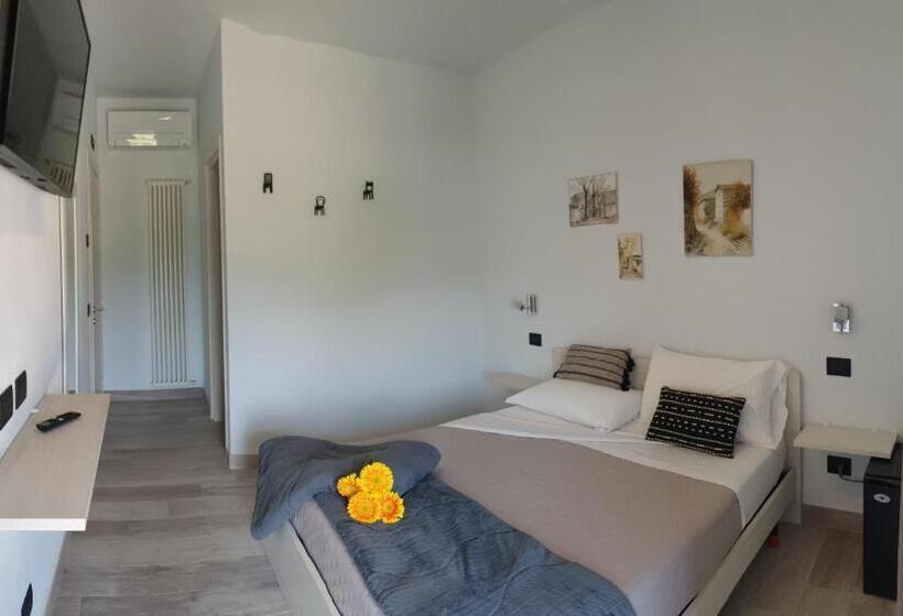 غرفة قياسية مطلة على الجبل, Bnb La Corte