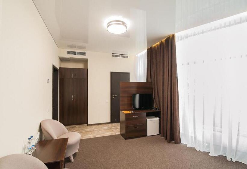 اتاق لوکس, Atmosphere