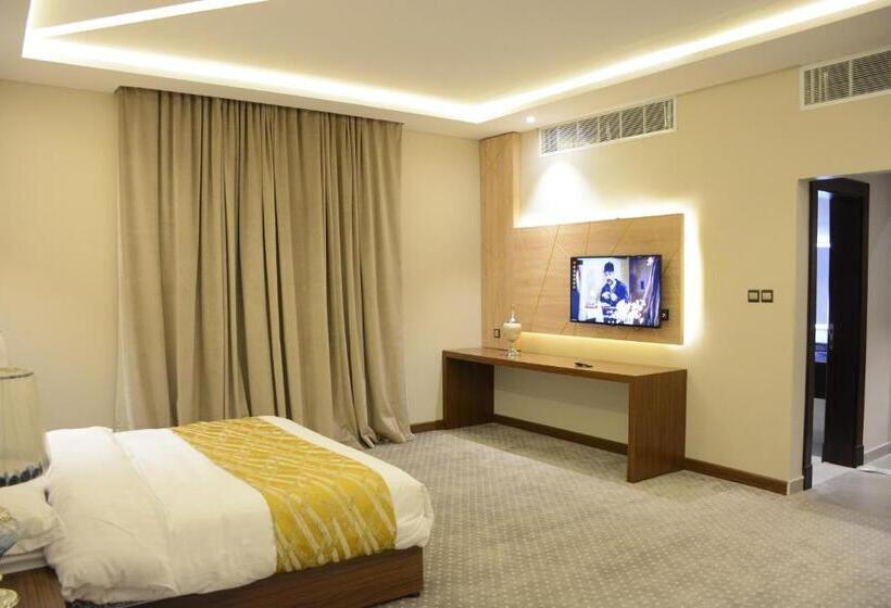 1ベッドルームのデラックスアパートメント, الايوان للاجنحة الفندقية E1