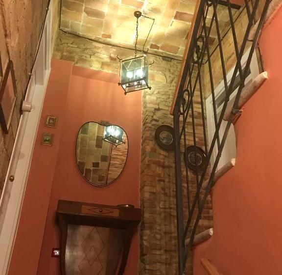 חדר דלוקס, B&b Sotto La Torre