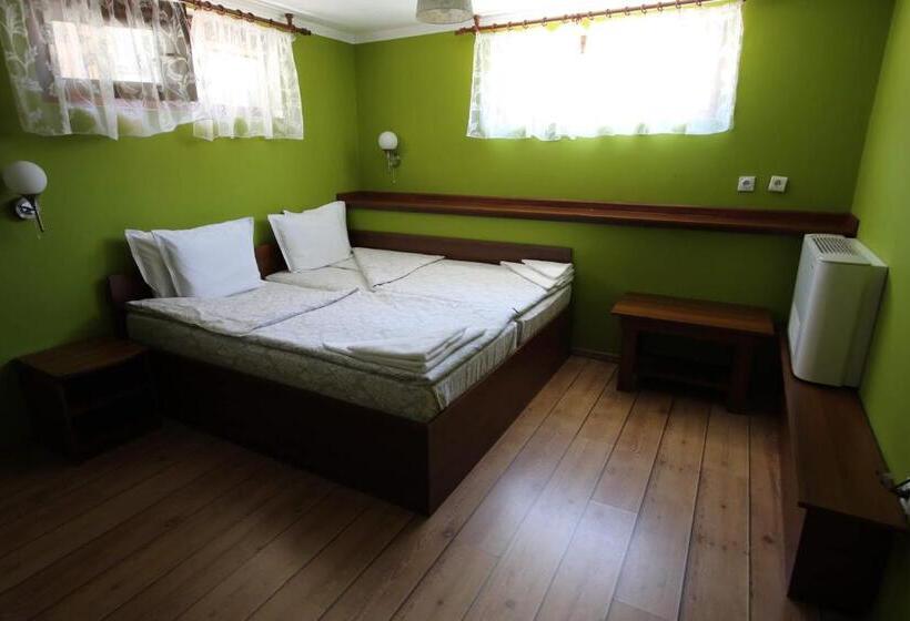 Chambre Standard, къща за гости джая