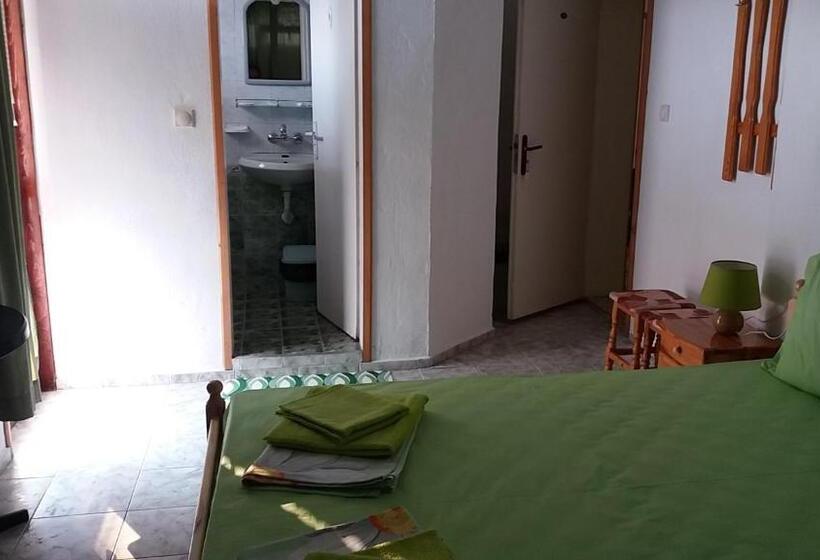 Номер Стандарт Трехместный, Vila Riviera