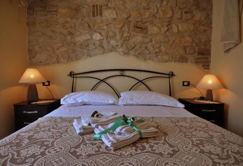 غرفة ديلوكس مزودة بشرفة, B&b Maison Civico 13