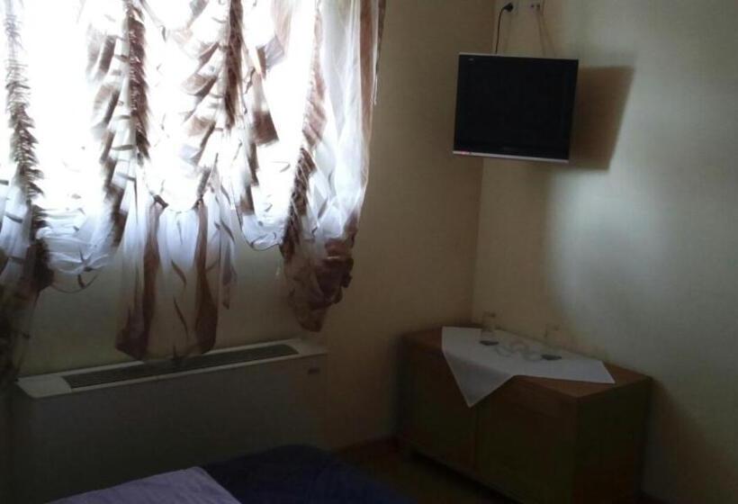 آپارتمان 1 خوابه, Motel Kneginja