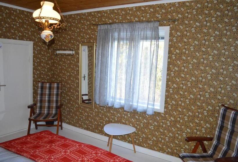 スタンダードルーム, Muses Bnb Bed & Breakfast