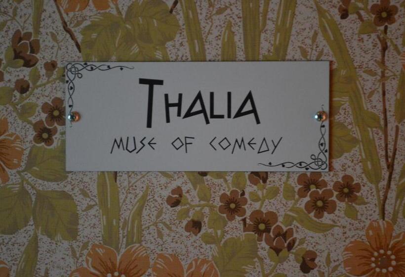 エコノミールーム, Muses Bnb Bed & Breakfast