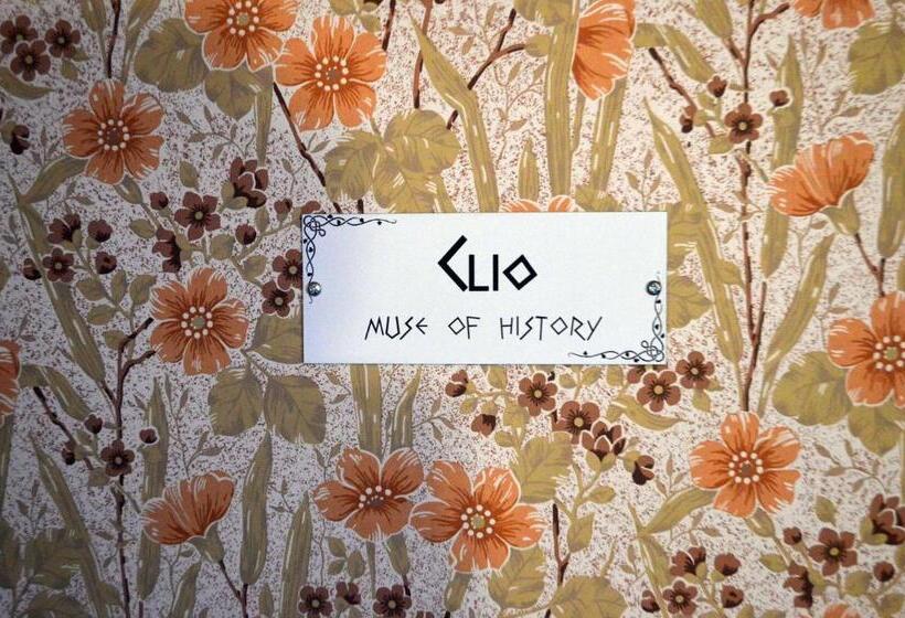 庭の見えるシングルルーム, Muses Bnb Bed & Breakfast