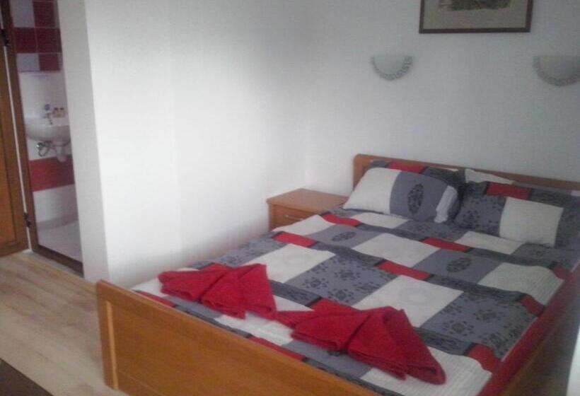 Номер Стандарт, Guest House Friends