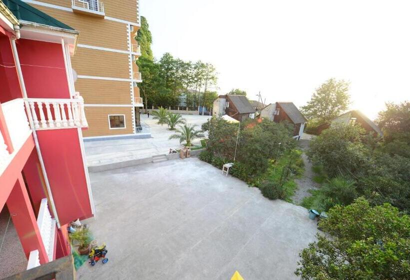 اتاق استاندارد سه نفره, Guest House Imeda