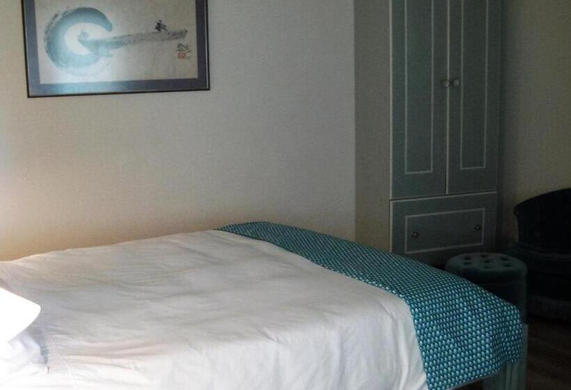 标准间, Chambre D Hôtes Oiron, Deux Sevres   Not Near Taize, Burgundy