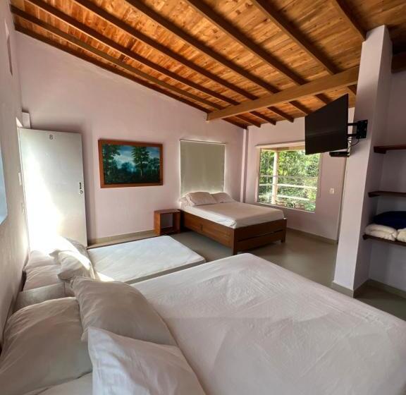 수피리어 패밀리 룸, Parador Del Gitano