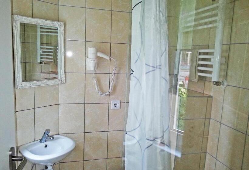 اتاق عادی یک تخته, Vila Levanda