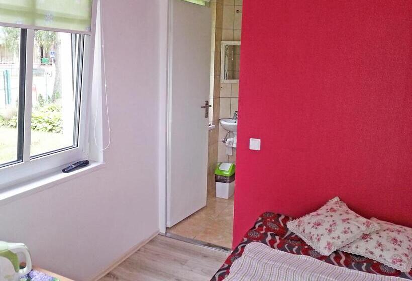 اتاق عادی یک تخته, Vila Levanda