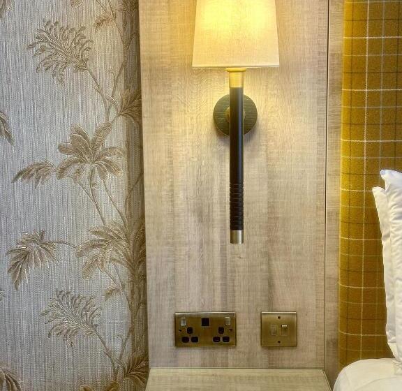 适合残疾人使用的标准间, Coco