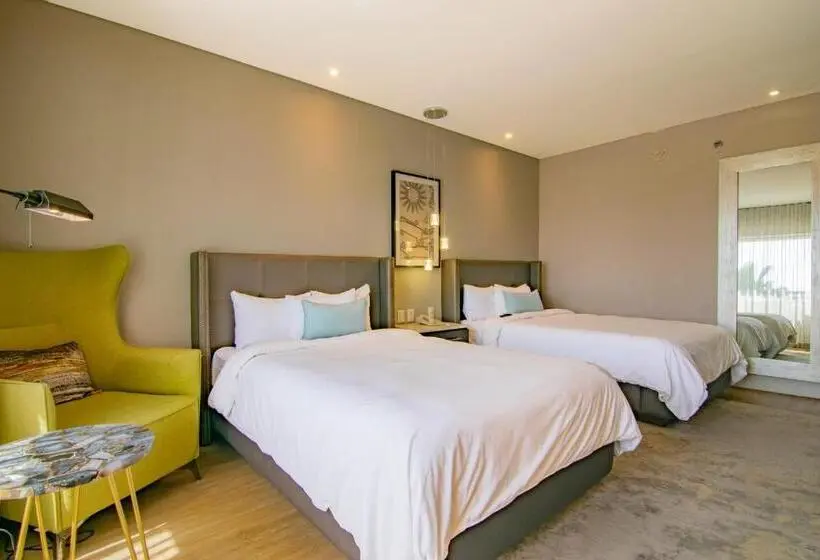 اتاق لوکس, Lucerna Hermosillo