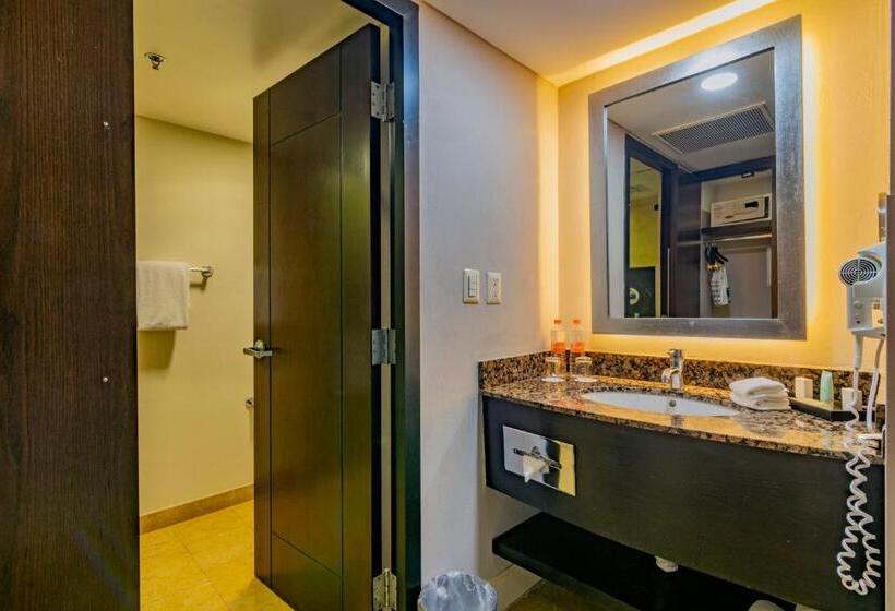 חדר סטנדרט, Lucerna Hermosillo