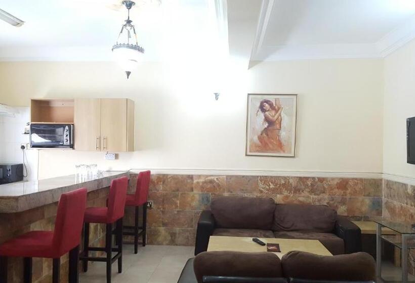 سوییت اجرایی, Bougainvillea