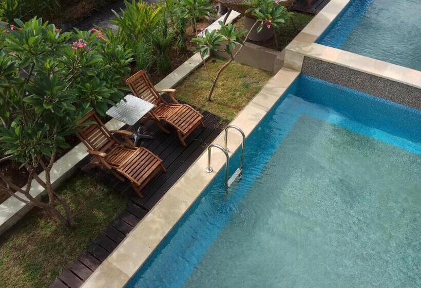 סוויטה עם בריכה, Bali Umah Tinjung