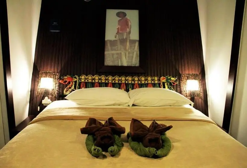 بانگلوی استاندارد, Bali Umah Tinjung