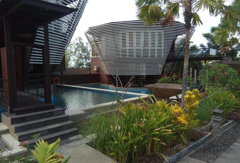 Люкс с Бассейном, Bali Umah Tinjung