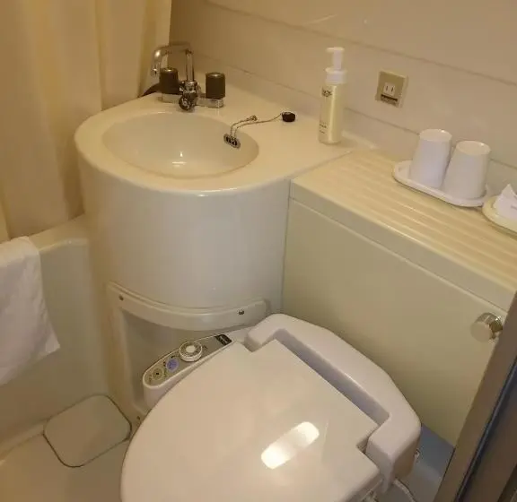ダブルベッドのベーシックルーム, Hirosaki Grand