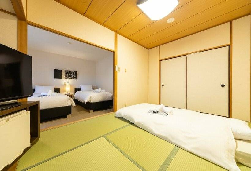 디럭스 룸, Phoenix Hotel By Hhg