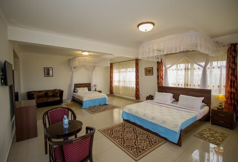 Family Room, Reinah Tourist