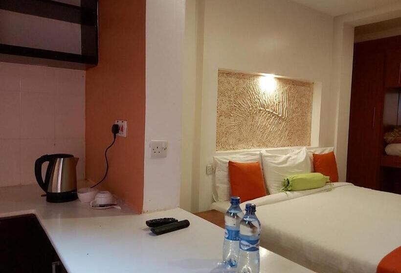 اتاق لوکس, Sahara Gardens Kericho